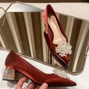 Chunky heel wedding shoes bridal shoes Chinese style Xiuhe clothing shoes